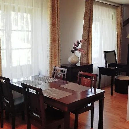 Privatunterkunft Cztery Pliszki